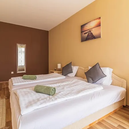 Lakeside Panorama Penthouse W Jacuzzi & Ac By Nw * Шиофок