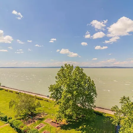 Lakeside Panorama Penthouse W Jacuzzi & Ac By Nw Шиофок