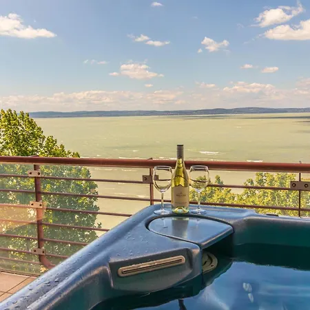 Lakeside Panorama Penthouse W Jacuzzi & Ac By Nw Шиофок